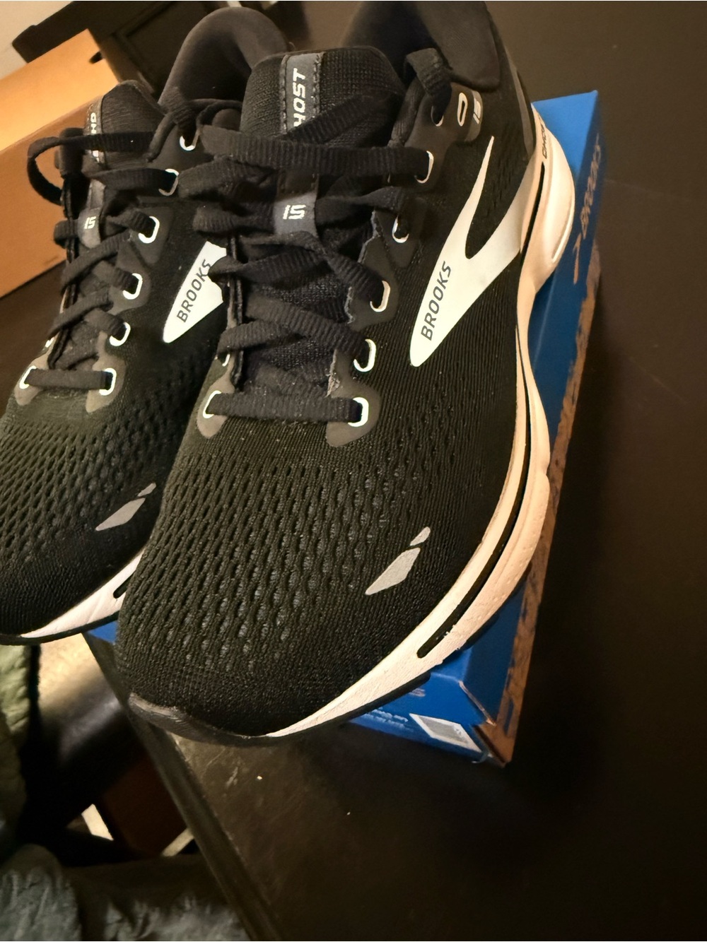 Brooks Ghost 15 Women's Running Shoes - Black/White